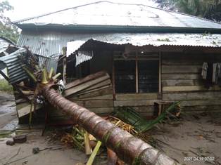 Tiga Rumah di Kuansing Rusak Parah Diterjang Hujan & Angin Kencang